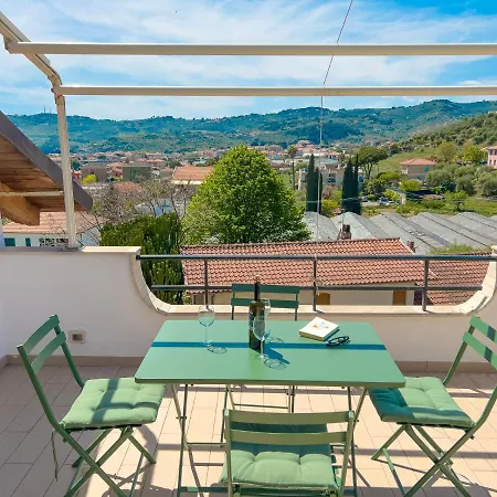 Casa Ariel Apartment *