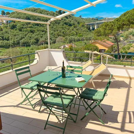 Casa Ariel Diano Marina